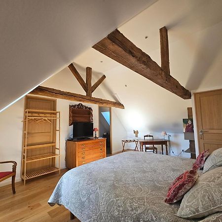 Manoir De La Garaye - Suite Parentale 塔登 外观 照片