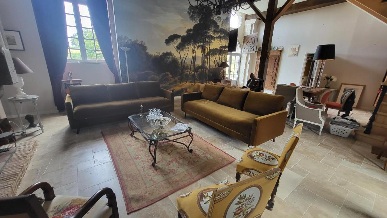 Manoir De La Garaye - Suite Parentale 塔登 外观 照片
